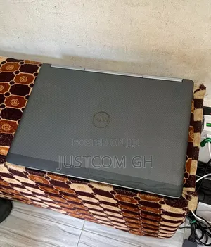Laptop Dell Precision 7510 16GB Intel Core i7 SSD 256GB