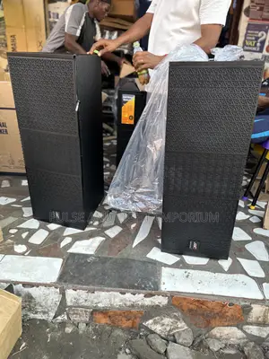 A Pair Of Jac Line Array Speakers(12” Inches)