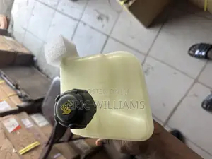 Nissan Qashqai 2014 Reservoir