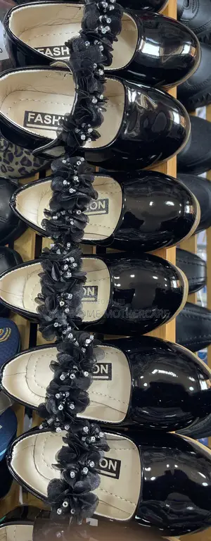 Baby Girl / Toddler Shoe