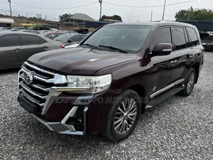 Toyota Land Cruiser 4.0 V6 GX-R 2011