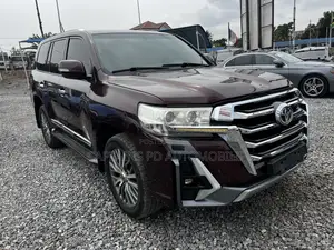 Toyota Land Cruiser 4.0 V6 GX-R 2011