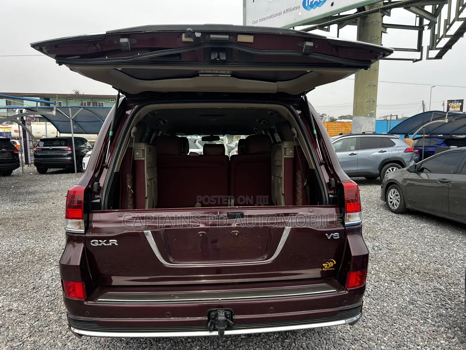 Toyota Land Cruiser 4.0 V6 GX-R 2011