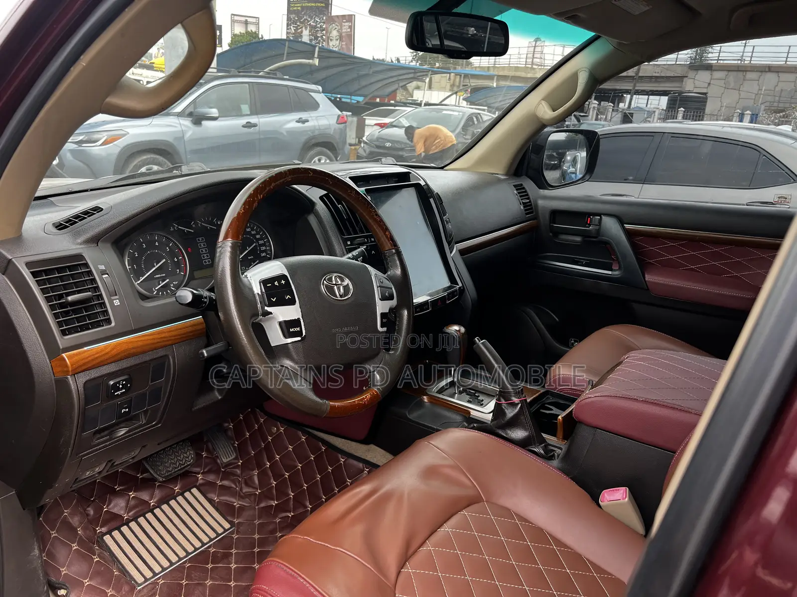 Toyota Land Cruiser 4.0 V6 GX-R 2011
