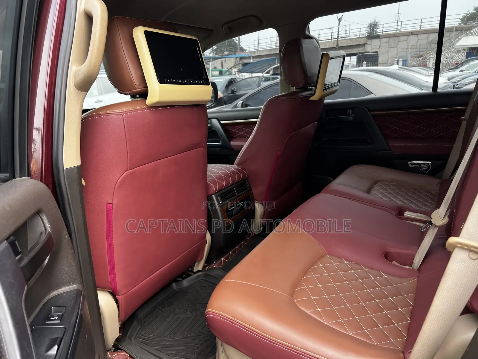 Toyota Land Cruiser 4.0 V6 GX-R 2011
