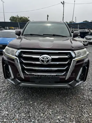 Toyota Land Cruiser 4.0 V6 GX-R 2011