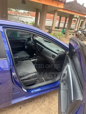Toyota Corolla S w/Special Edition Pkg (1.8L 4cyl CVT) 2016 Blue