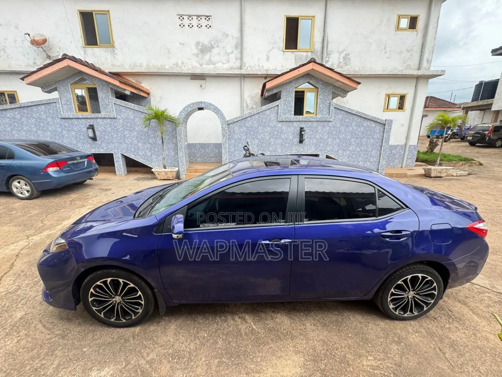 Toyota Corolla S w/Special Edition Pkg (1.8L 4cyl CVT) 2016 Blue