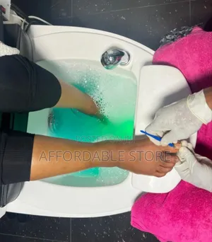 Pedicure / Manicure. Home Service