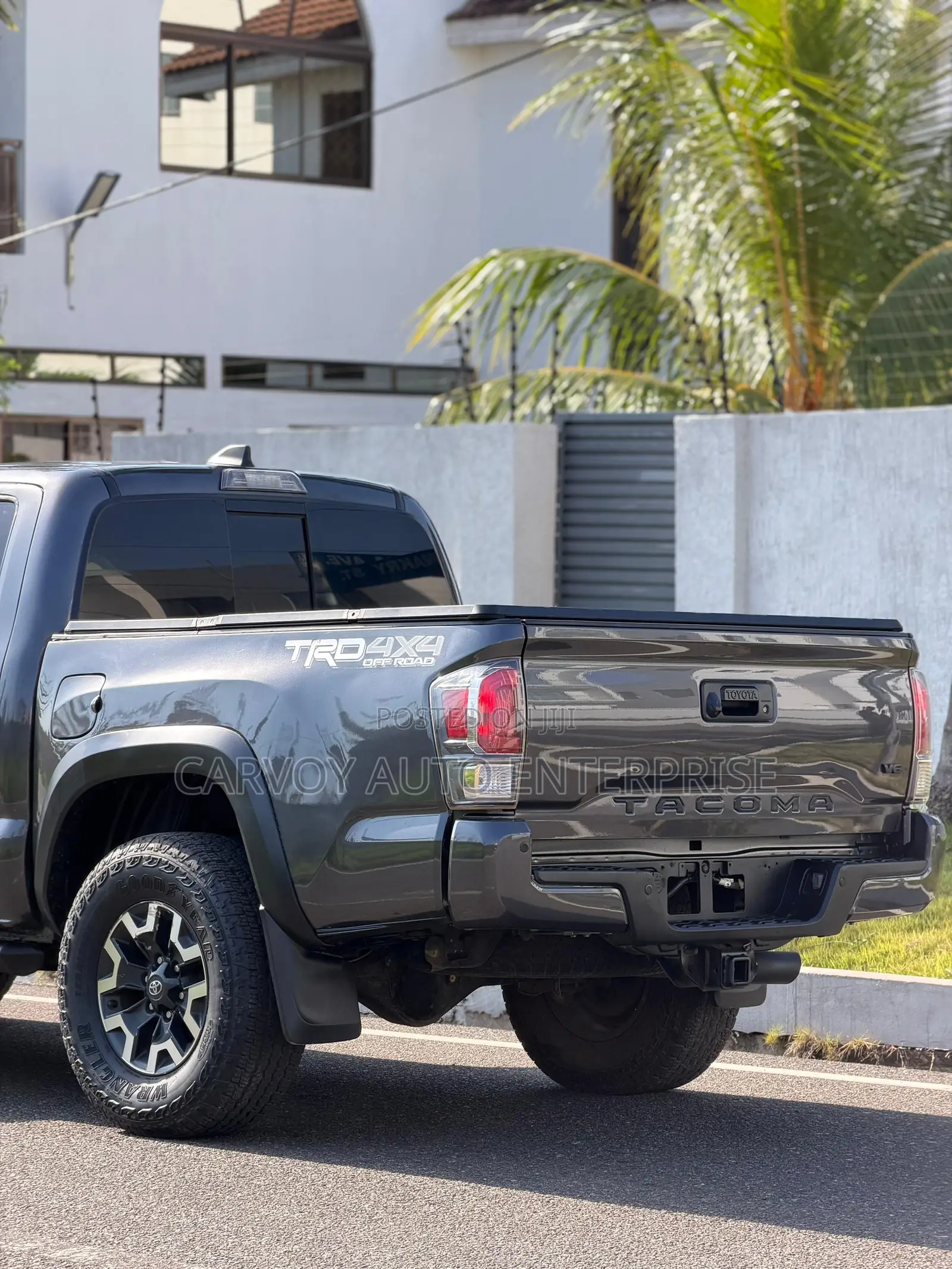 Toyota Tacoma TRD Off Road Double Cab 6' Bed V6 AT 2023 Gray