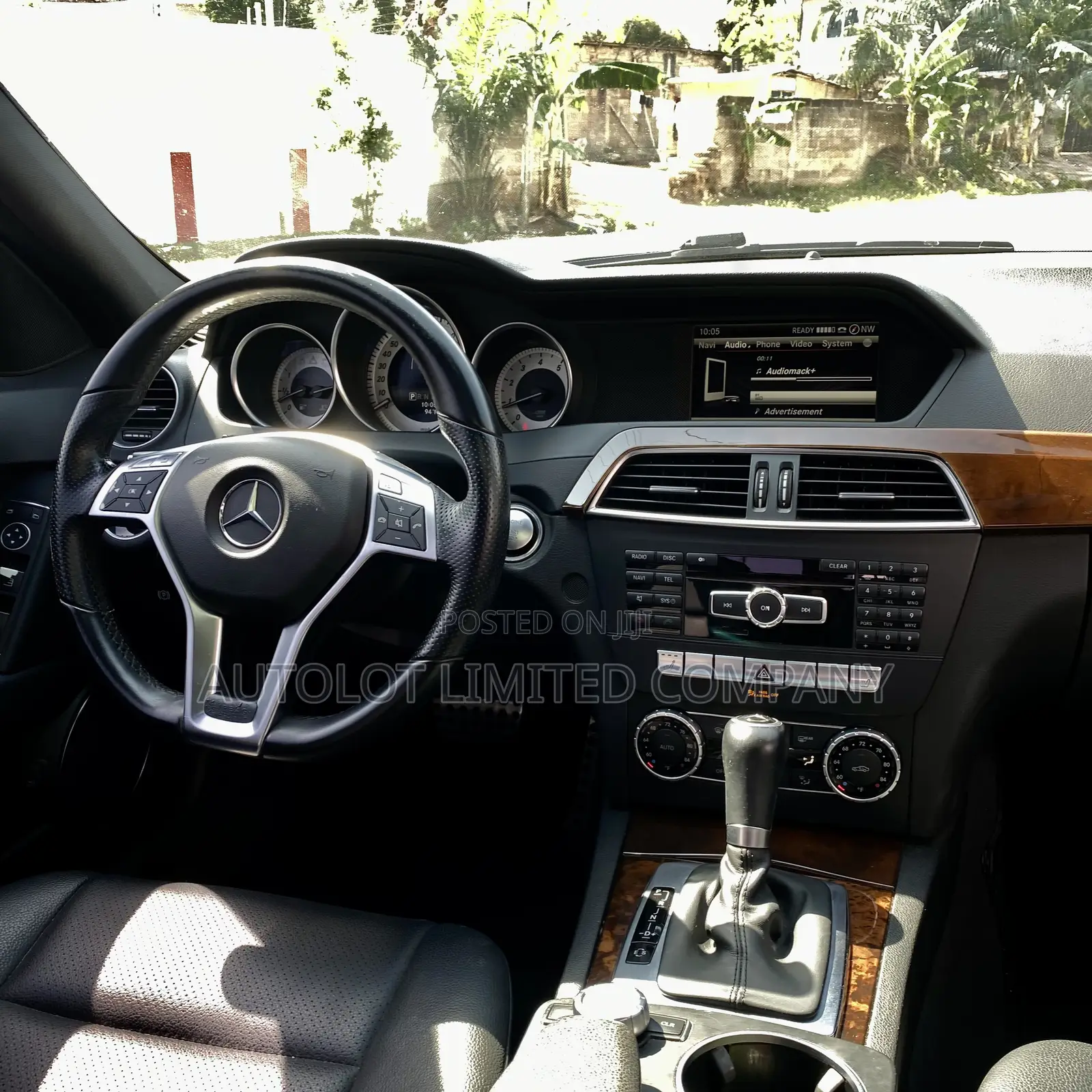 Mercedes-Benz C250 2014 Black