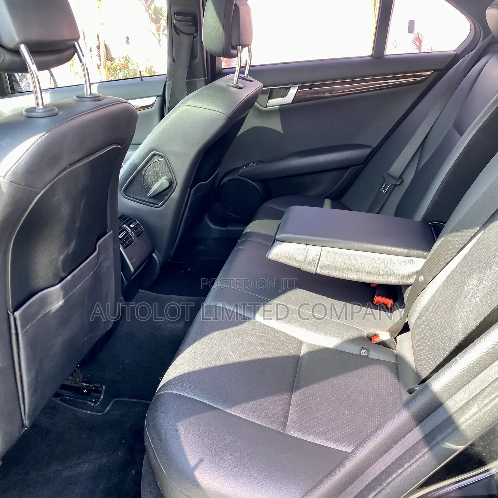 Mercedes-Benz C250 2014 Black