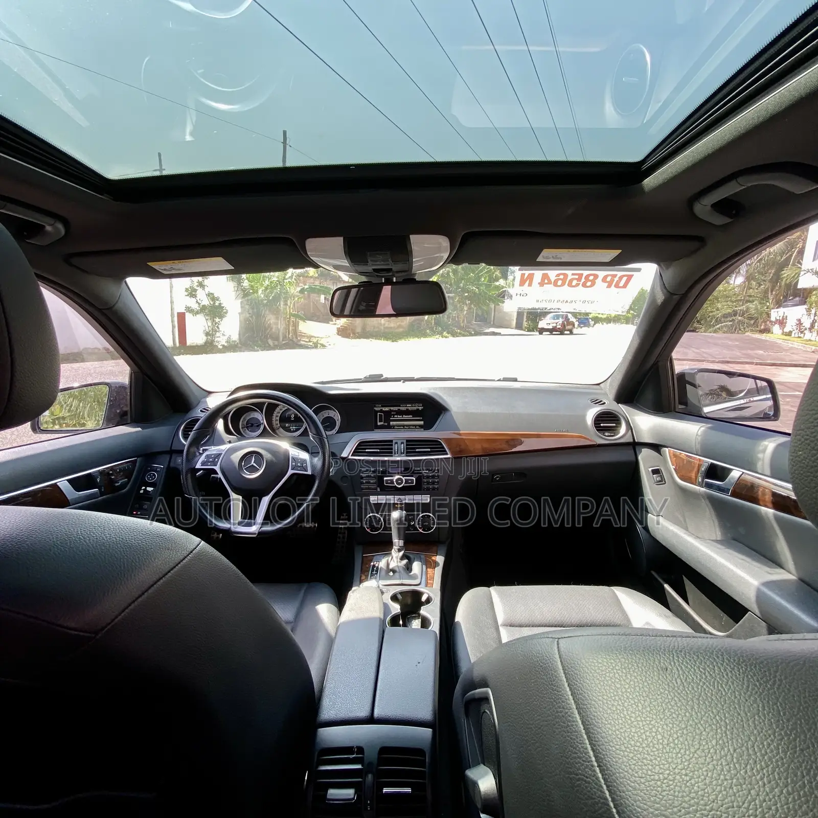 Mercedes-Benz C250 2014 Black
