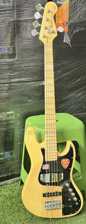 (Active)Jazz Bass Fender Guitar