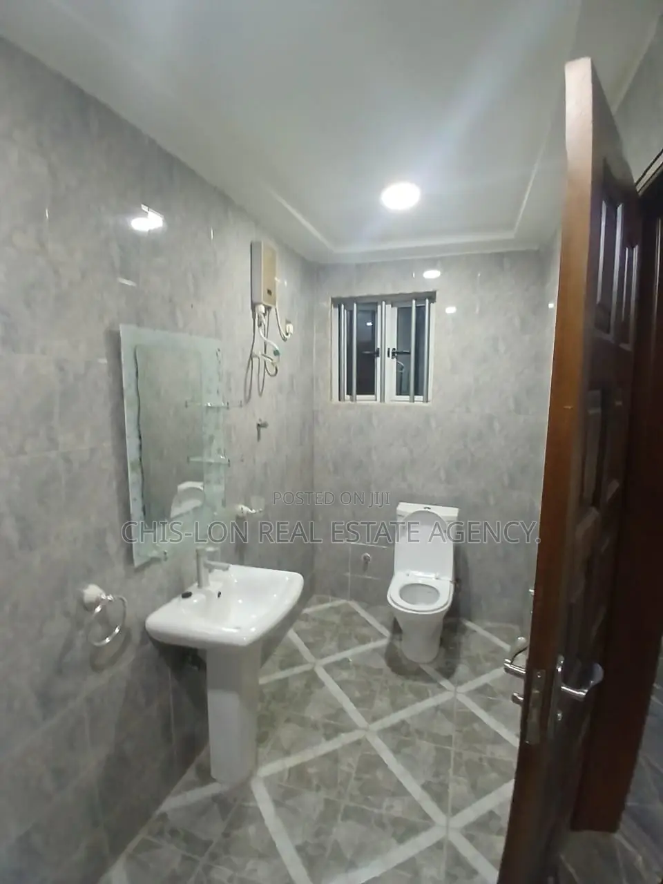 3bdrm Apartment in Chis-Lon Broker, Sahara for rent