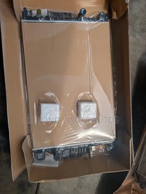 Ford Fusion 2014,2015,2016,2017,2018 Radiator / Water Tank