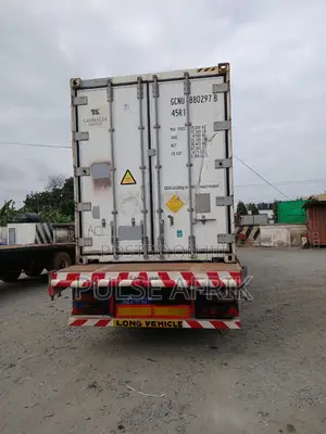 Sale of Shipping Containers