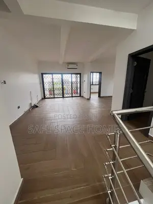 4bdrm Duplex in Burma Camp for rent