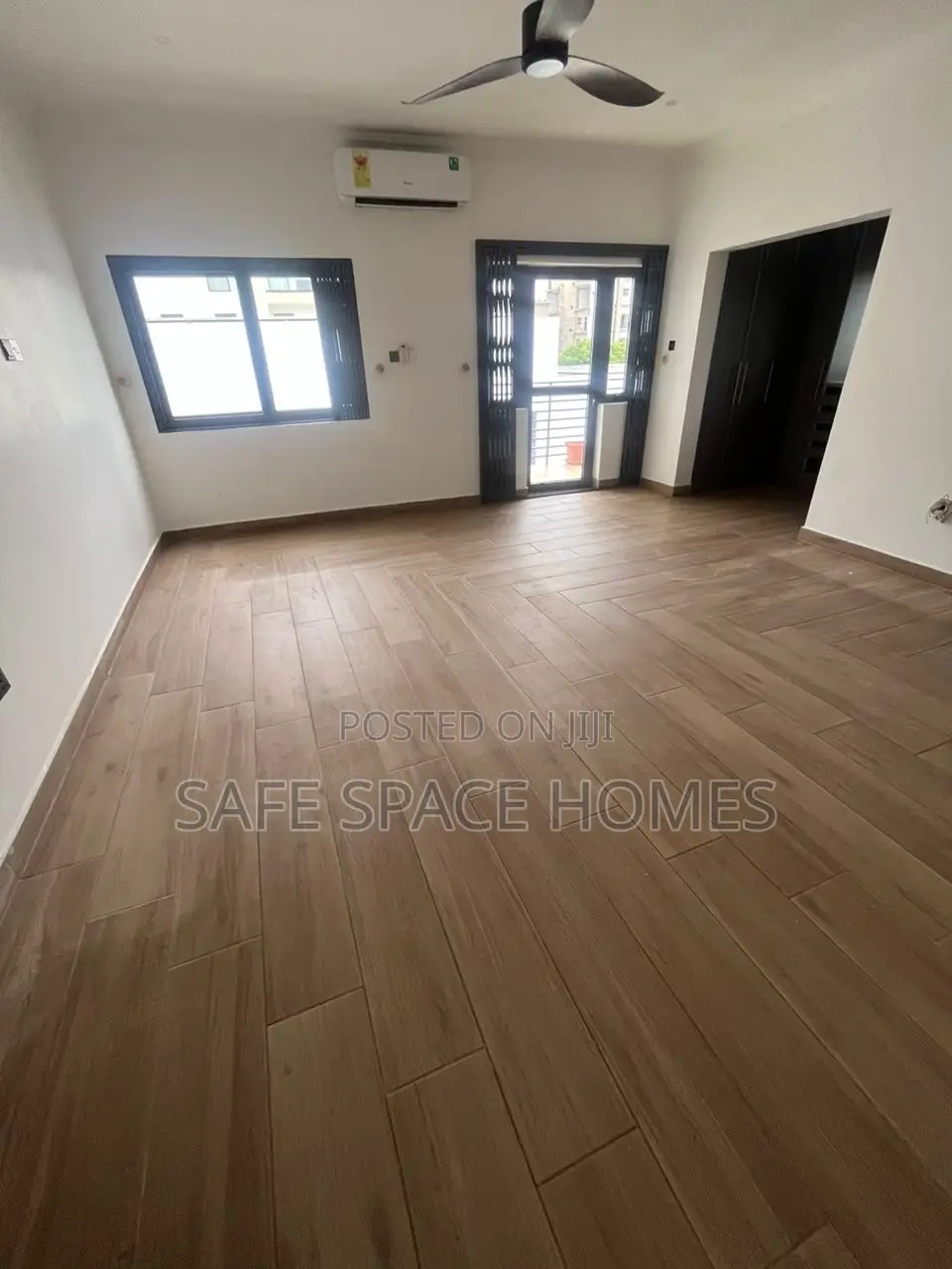 4bdrm Duplex in Burma Camp for rent