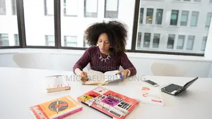 Research Assistant Needed.