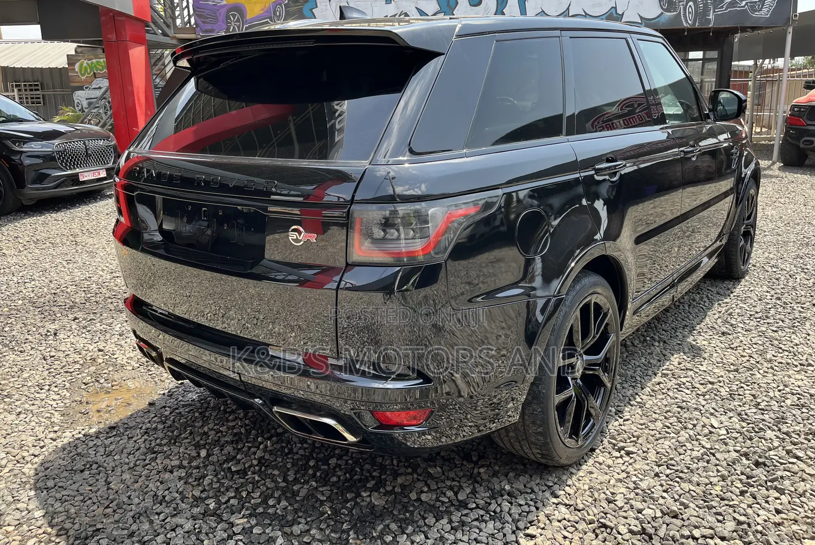 Land Rover Range Rover Sport SVR 4x4 2020 Black