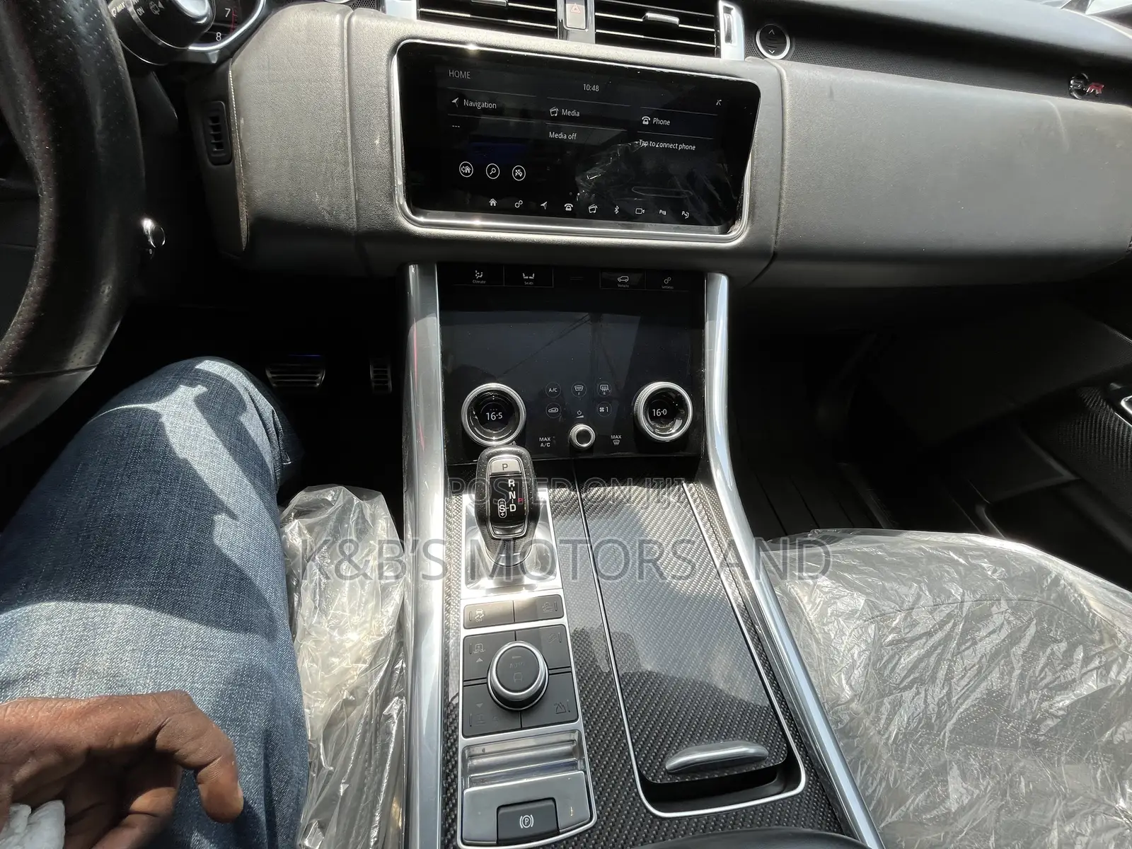 Land Rover Range Rover Sport SVR 4x4 2020 Black