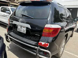 Toyota Highlander 2011 Black
