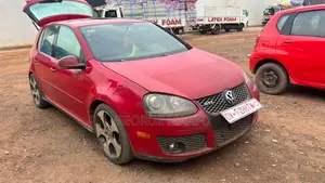 Volkswagen Golf 2009 Red