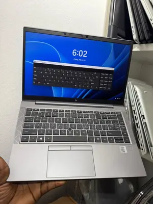 Laptop HP ZBook Firefly 14 G7 32GB Intel Core i7 SSD 512GB
