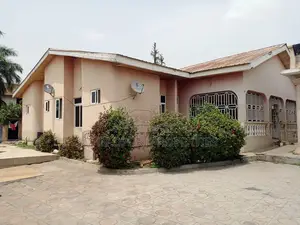 3bdrm Apartment in Ayeduase Mango Road, Kumasi Metropolitan for rent