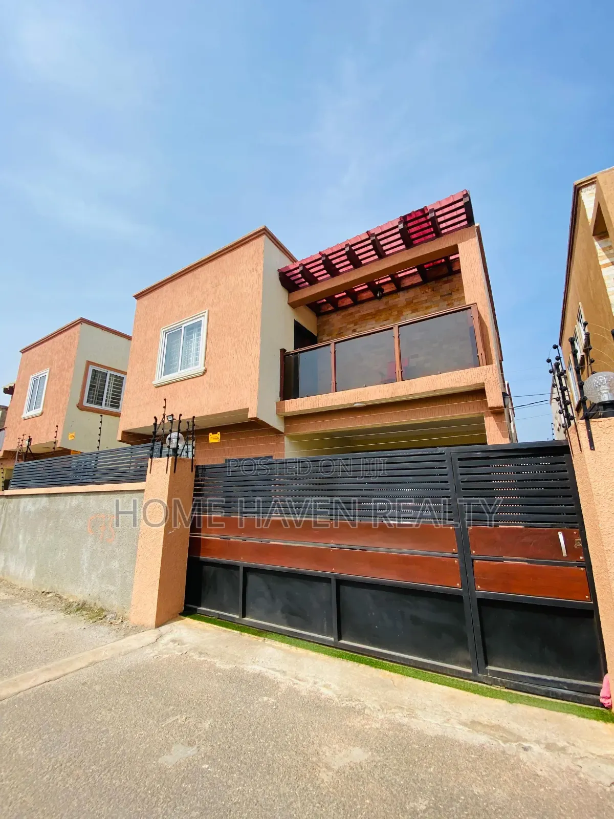 2bdrm House in Achimota, Mile 7 for rent