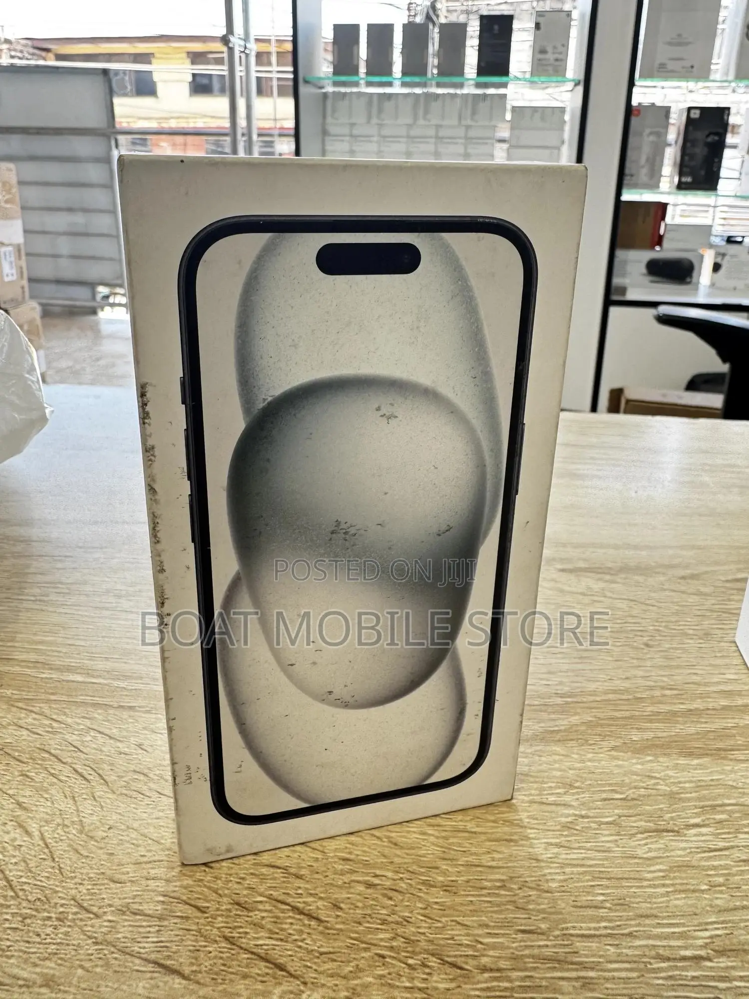 New Apple iPhone 15 128 GB Black