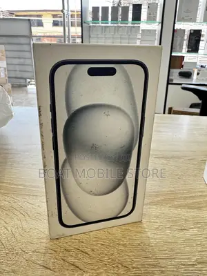 New Apple iPhone 15 128 GB Black