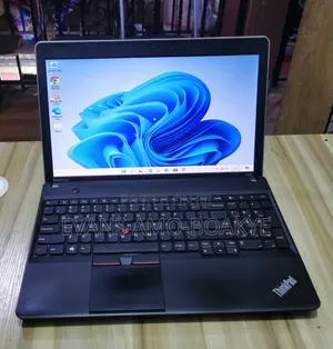 Laptop Lenovo ThinkPad Edge E540 8GB AMD A6 HDD 500GB