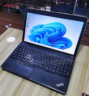Laptop Lenovo ThinkPad Edge E540 8GB AMD A6 HDD 500GB