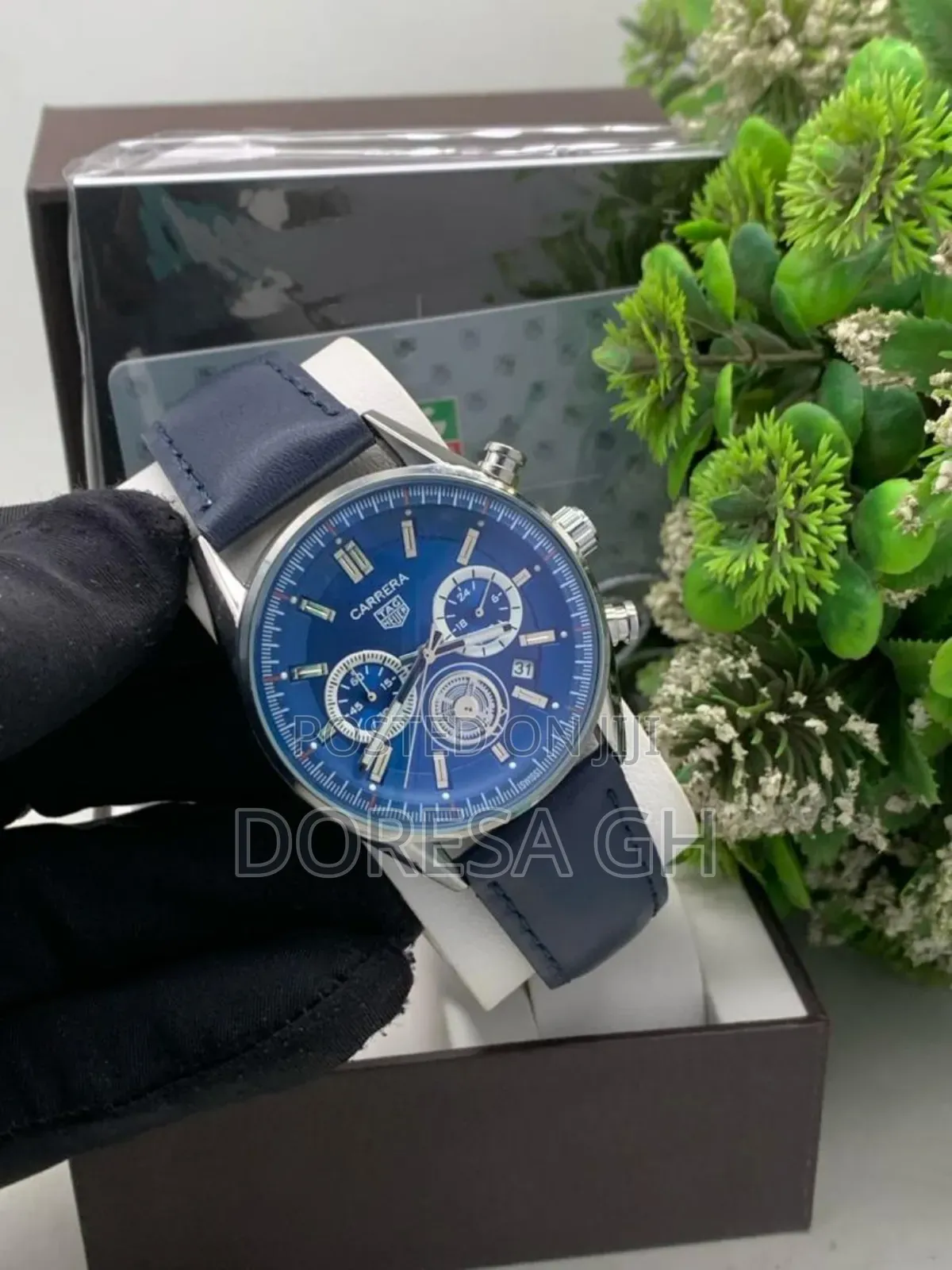 Tag Carrera Leather Watch for Men – Bold Everyday Chronograph Watch