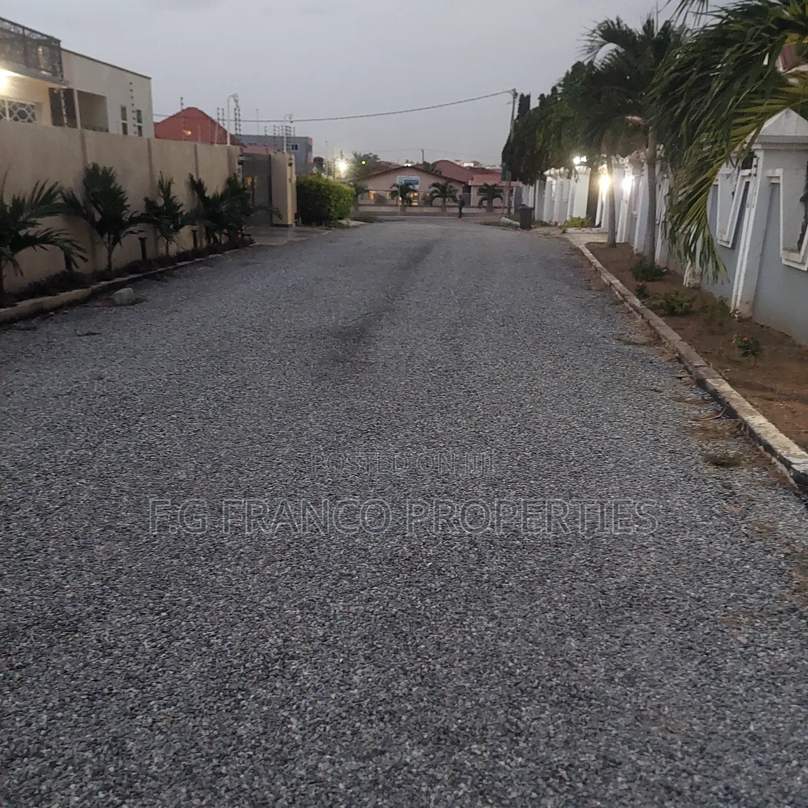 3 Plots of Land for Sale at East Airport