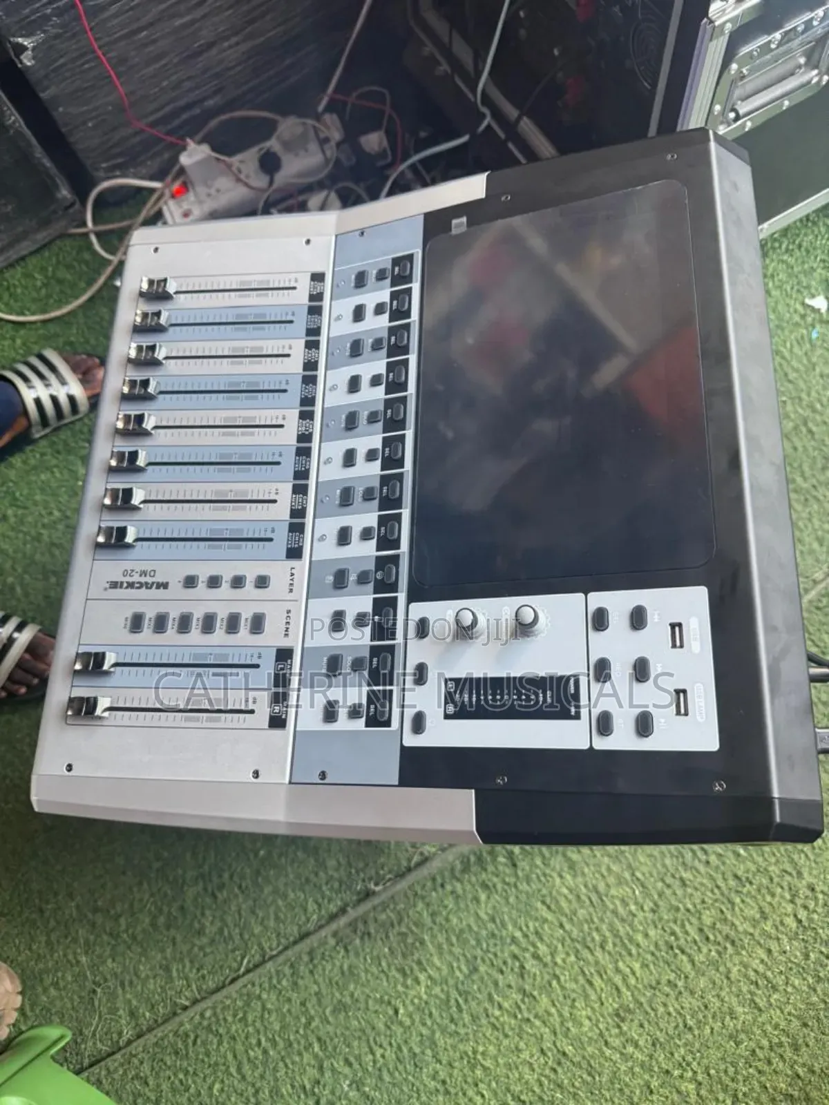 Mackkie Digital Mixer 20 Channel