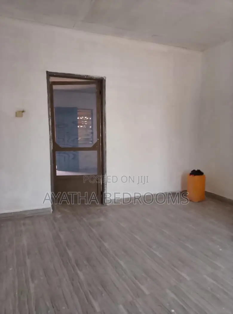 1bdrm Apartment in Tebibiano, New Town for rent