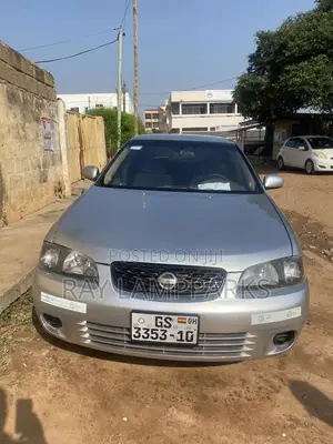 Nissan Sentra 2004 Silver