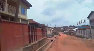 8bdrm House in Kumasi Metropolitan for sale