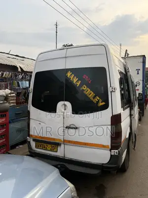 Mercedes-Benz Sprinter 2005 White