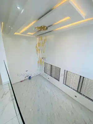 5bdrm Duplex in Ogbojo, Accra Metropolitan for sale