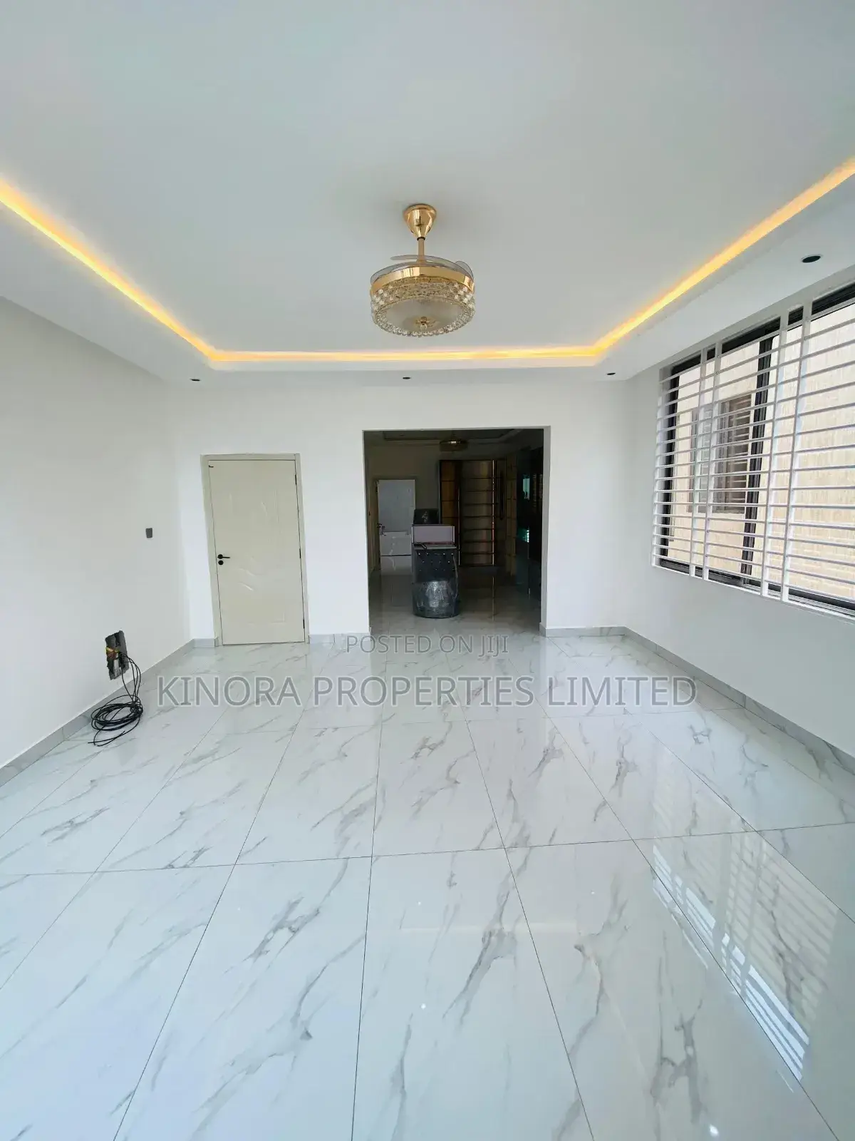 5bdrm Duplex in Ogbojo, Accra Metropolitan for sale