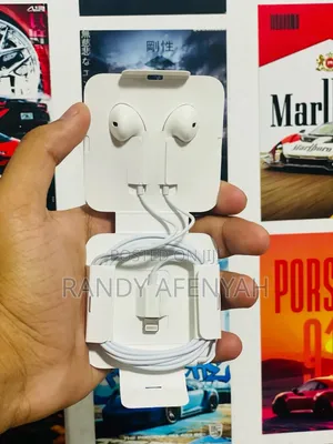 Apple Earphone. Original