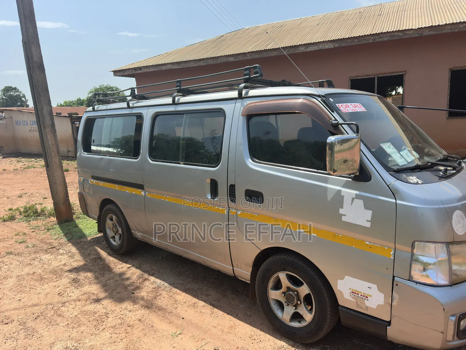 Nissan Caravan (Urvan) 2012 Grey