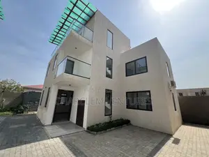 5bdrm Townhouse / Terrace in Charclem Ventures, East Legon for rent