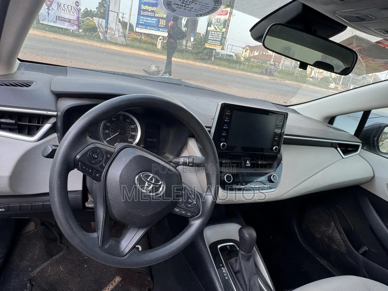 Toyota Corolla LE 2020 Gray