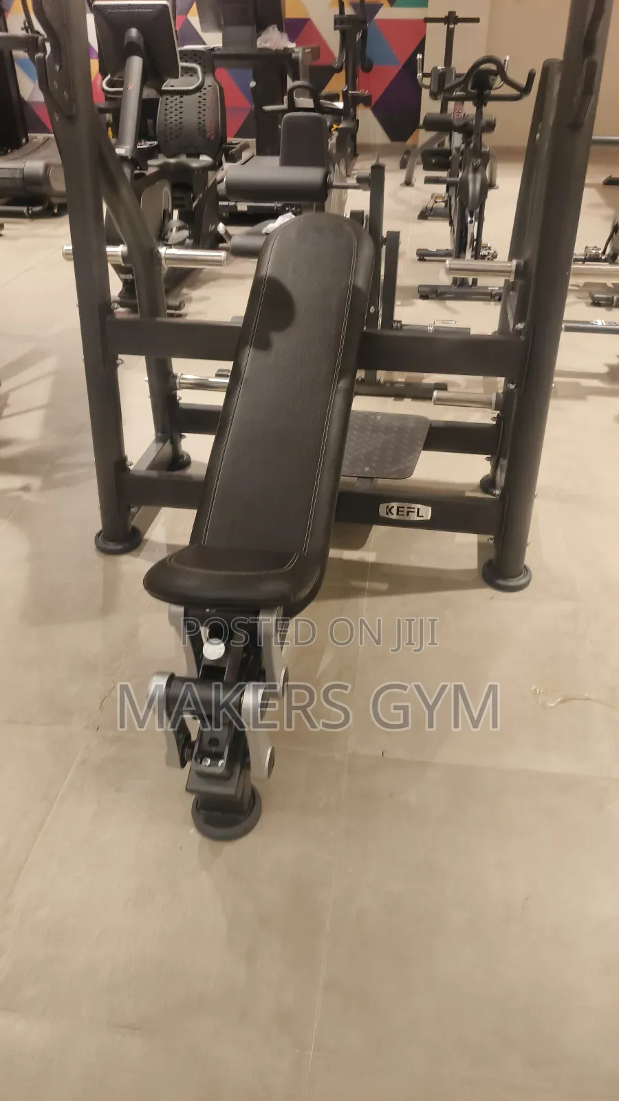 Incline Bench (Commercial)