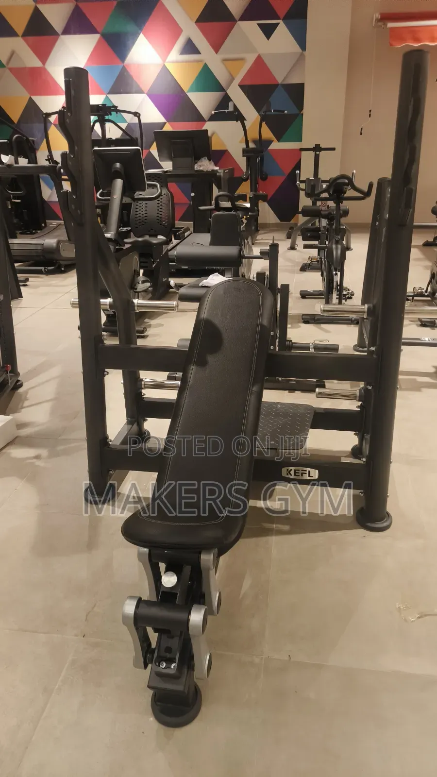 Incline Bench (Commercial)
